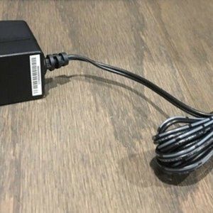 Sunny Switching Power Adapter Model SYS1381-0606-W2 Charger